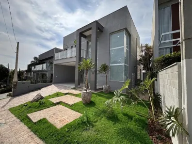 Casa de Condomínio com 3 Quartos para alugar, 300m² no Jardim García, Campinas