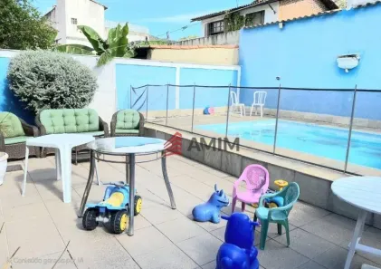 Casa com 4 Quartos à venda, 207m² no Itaipu, Niterói