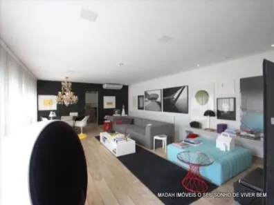 Sobrado com 3 Quartos para alugar, 380m² no Jardim das Bandeiras, São Paulo