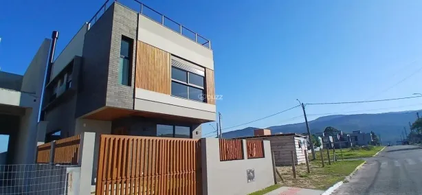 Casa com 3 Quartos à venda, 110m² no Ambrósio, Garopaba