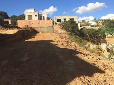 Lote/Terreno à venda, 511m² no Chácara Contagem, Contagem