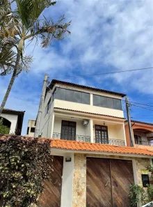 Casa de Condomínio com 3 Quartos à venda, 156m² no Guaratiba, Rio de Janeiro