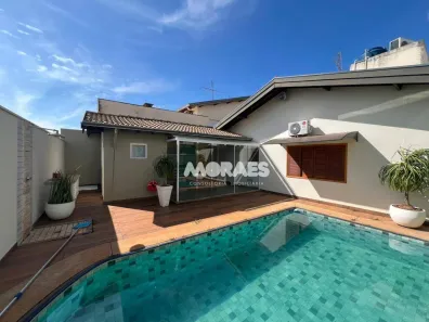 Casa de Condomínio com 3 Quartos à venda, 190m² no Vila Aviação, Bauru