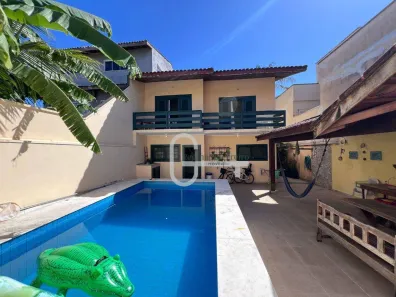 Casa com 3 Quartos à venda, 322m² no Balneário Stella Maris, Peruíbe