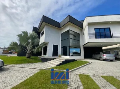 Sobrado com 5 Quartos à venda, 270m² no , Pontal do Paraná