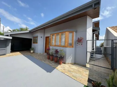 Casa com 3 Quartos à venda, 238m² no Caxambu, Jundiaí