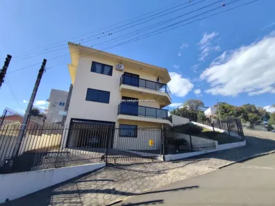 Casa com 5 Quartos à venda, 312m² no Santa Catarina, Caçador