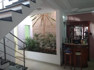 Sobrado com 3 Quartos à venda, 213m² no Jardim Stella, Santo André