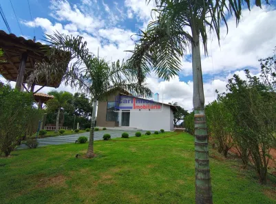 Fazenda/Sítio com 4 Quartos à venda, 110m² no , Mateus Leme