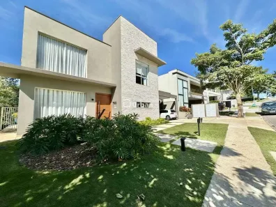 Casa de Condomínio com 3 Quartos à venda, 281m² no Jardim São Vicente, Cotia