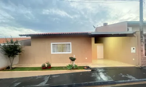 Casa de Condomínio com 3 Quartos à venda, 140m² no Brasília, Londrina