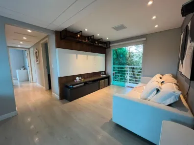 Apartamento com 3 Quartos à venda, 70m² no Portão, Curitiba