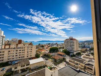 Apartamento com 2 Quartos à venda, 75m² no Balneário, Florianópolis