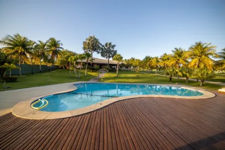 Sobrado com 5 Quartos à venda, 2000m² no Sucatinga, Beberibe