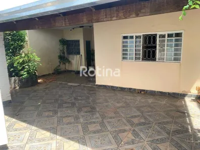 Casa com 3 Quartos à venda, 166m² no Presidente Roosevelt, Uberlândia