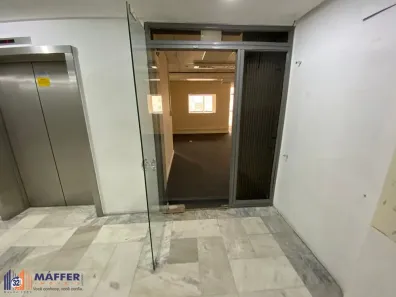 Sala Comercial à venda, 280m² no Centro Histórico, Porto Alegre