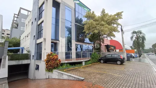 Prédio Comercial com 14 Quartos para alugar, 955m² no Loteamento Alphaville Campinas, Campinas