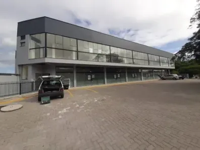 Ponto Comercial para alugar, 500m² no Esplanada, Caxias do Sul