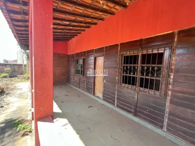 Casa com 3 Quartos à venda, 470m² no Fabrício, Uberaba