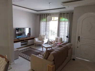 Casa com 3 Quartos à venda, 132m² no Capoeiras, Florianópolis