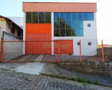 Galpão/Depósito/Armazém para alugar, 350m² no Cidade Nova, Caxias do Sul