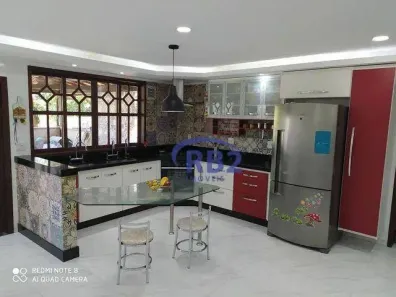 Casa com 5 Quartos à venda, 445m² no Engenho do Roçado, São Gonçalo
