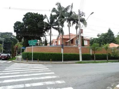 Sobrado com 3 Quartos à venda, 850m² no Jardim América, São Paulo
