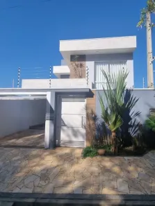 Casa com 3 Quartos à venda, 247m² no Parque Dom Pedro II, Campinas