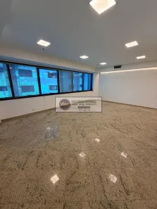 Sala Comercial para alugar, 70m² no Alphaville Industrial, Barueri