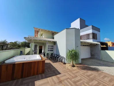 Casa com 4 Quartos à venda, 300m² no Do Ubatuba, São Francisco do Sul