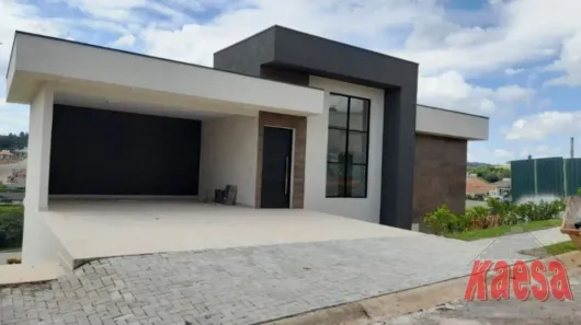 Sobrado com 3 Quartos à venda, 221m² no Usina, Atibaia