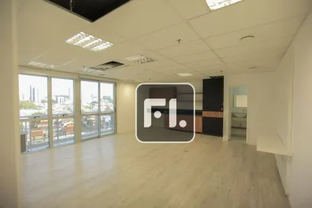 Sala Comercial para alugar, 199m² no Vila São Francisco (Zona Sul), São Paulo