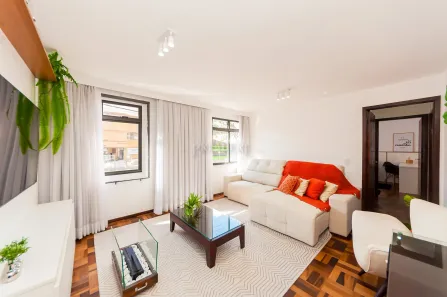 Apartamento com 2 Quartos à venda, 130m² no Centro, Curitiba
