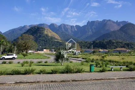 Lote/Terreno à venda, 360m² no Cotia, Guapimirim