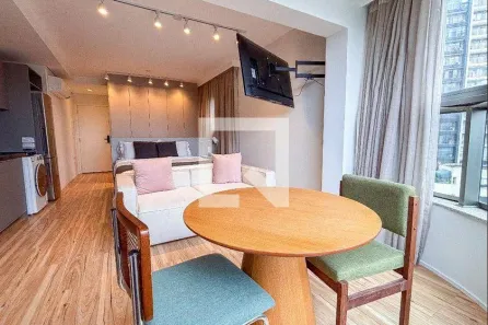 Kitnet com 1 Quarto à venda, 39m² no Pinheiros, São Paulo