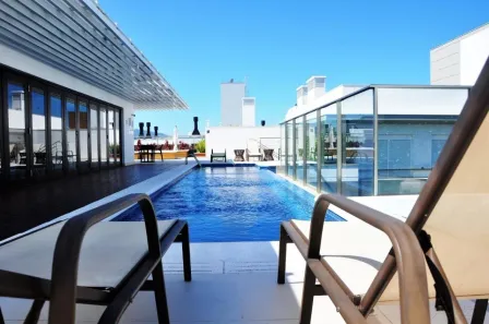 Apartamento com 2 Quartos para alugar, 75m² no Campeche, Florianópolis