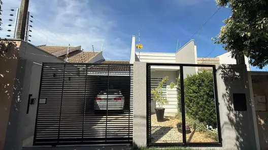 Casa com 3 Quartos à venda, 100m² no Jardim Três Lagoas, Maringá