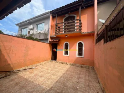 Casa com 2 Quartos à venda, 69m² no Centro, Bertioga