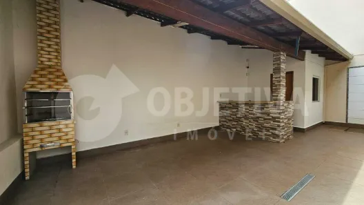 Casa com 3 Quartos à venda, 180m² no Brasil, Uberlândia