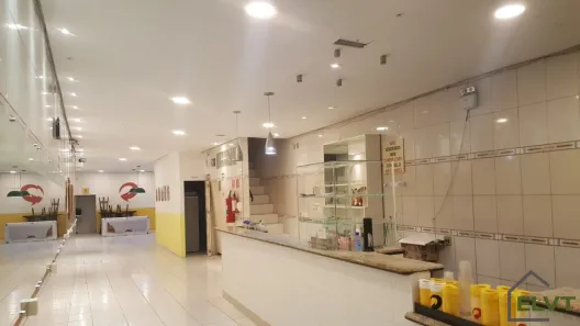 Prédio Comercial à venda, 270m² no Água Branca, São Paulo