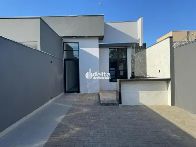 Casa com 3 Quartos à venda, 90m² no Jardim Brasília, Uberlândia