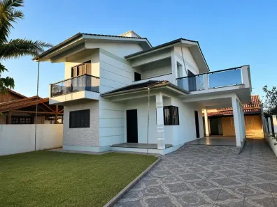 Casa com 5 Quartos à venda, 310m² no Morro dos Conventos, Araranguá