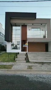 Casa de Condomínio com 4 Quartos à venda, 238m² no Uruguai, Teresina