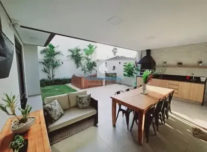 Casa de Condomínio com 3 Quartos à venda, 185m² no Urbanova V, São José dos Campos