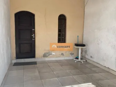 Casa com 2 Quartos para alugar, 90m² no Parque Maria Helena, Suzano