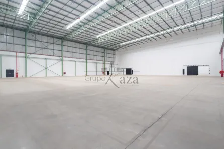 Galpão/Depósito/Armazém para alugar, 7000m² no Jaguaré, São Paulo