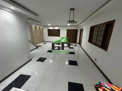Casa com 3 Quartos à venda, 130m² no Vila Valqueire, Rio de Janeiro