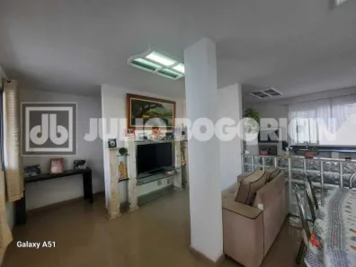 Casa com 3 Quartos à venda, 111m² no Taquara, Rio de Janeiro