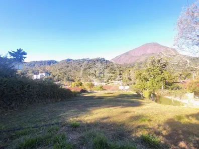 Lote/Terreno à venda, 810m² no Ermitage, Teresópolis
