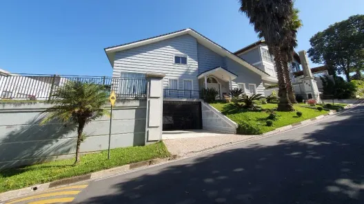 Casa de Condomínio com 4 Quartos à venda, 440m² no Arujá Country Club, Arujá